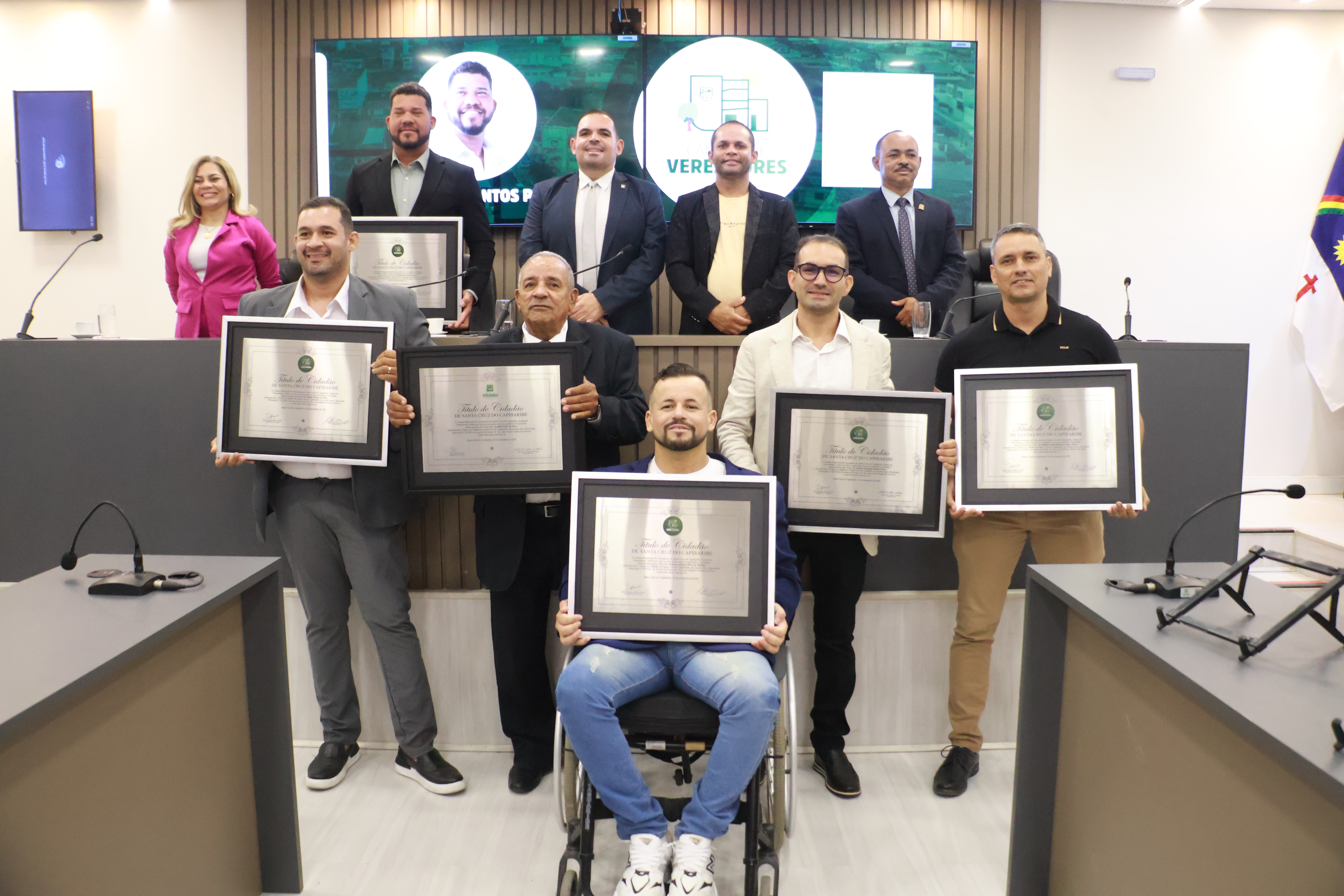 Câmara de Vereadores de Santa Cruz do Capibaribe concede Título de Cidadão ao deputado estadual Abimael Santos