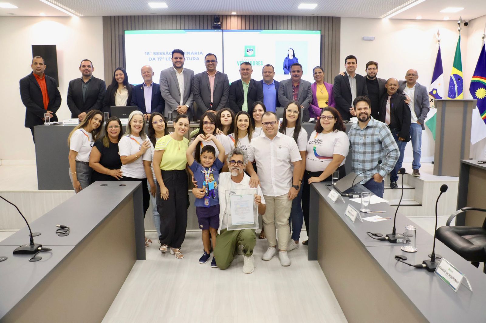 Câmara de Vereadores de Santa Cruz do Capibaribe concede Voto de Aplausos a primeira mostra “Anima Jorginho”