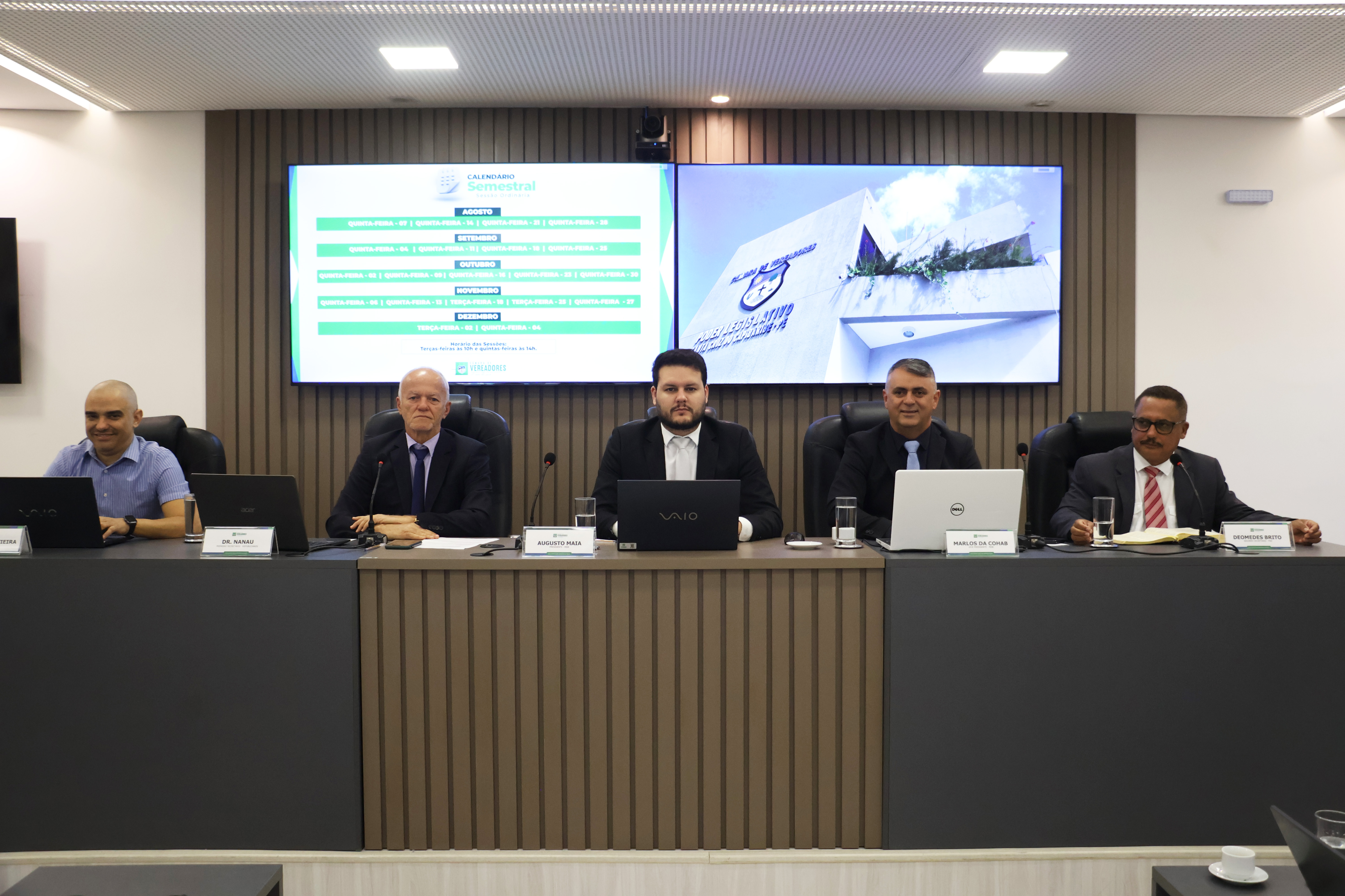 Câmara de Vereadores de Santa Cruz do Capibaribe divulga o calendário semestral de Sessões Ordinárias