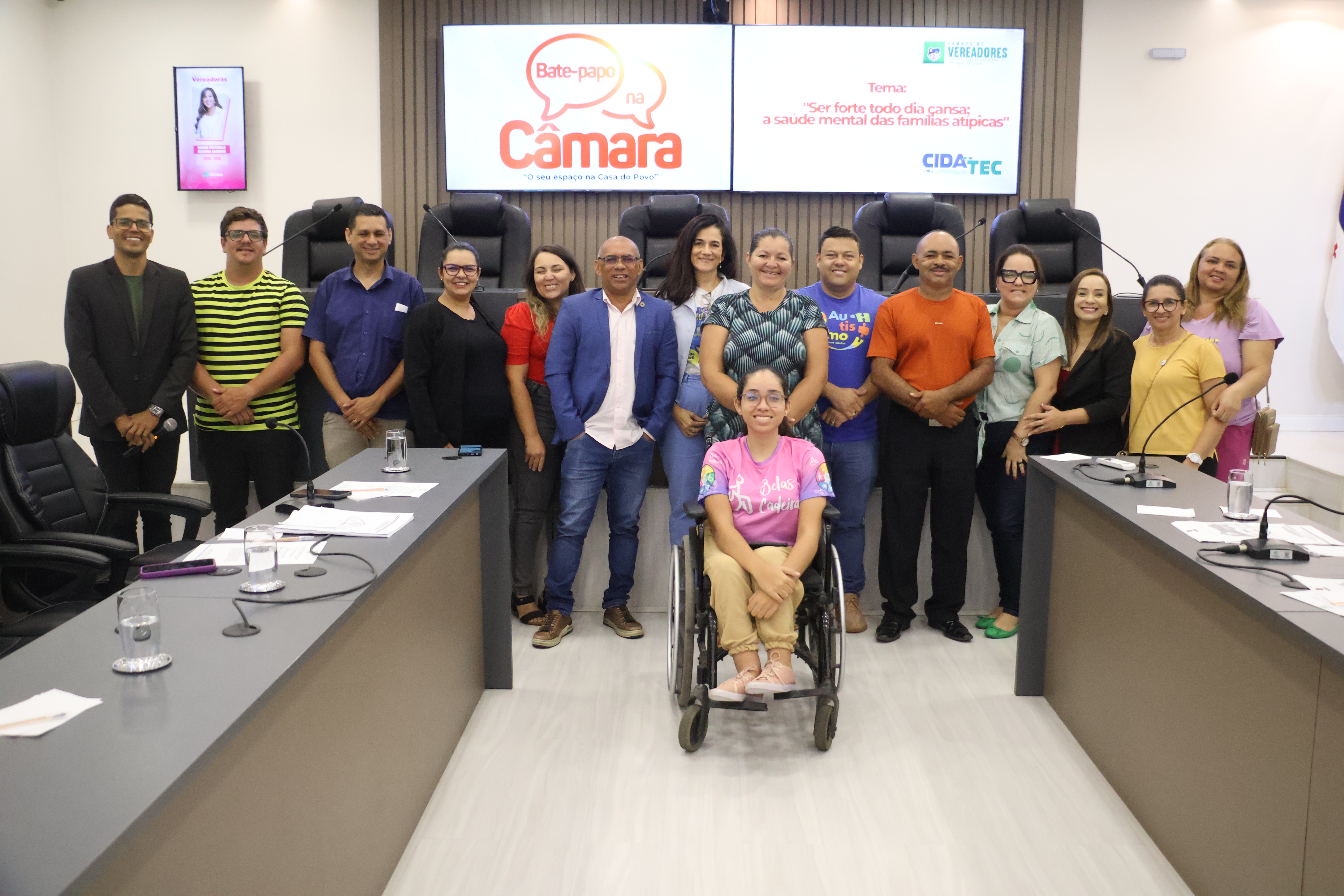 Câmara de Vereadores realiza quarta edição do programa “Bate-Papo na Câmara” com foco na saúde mental das famílias atípicas