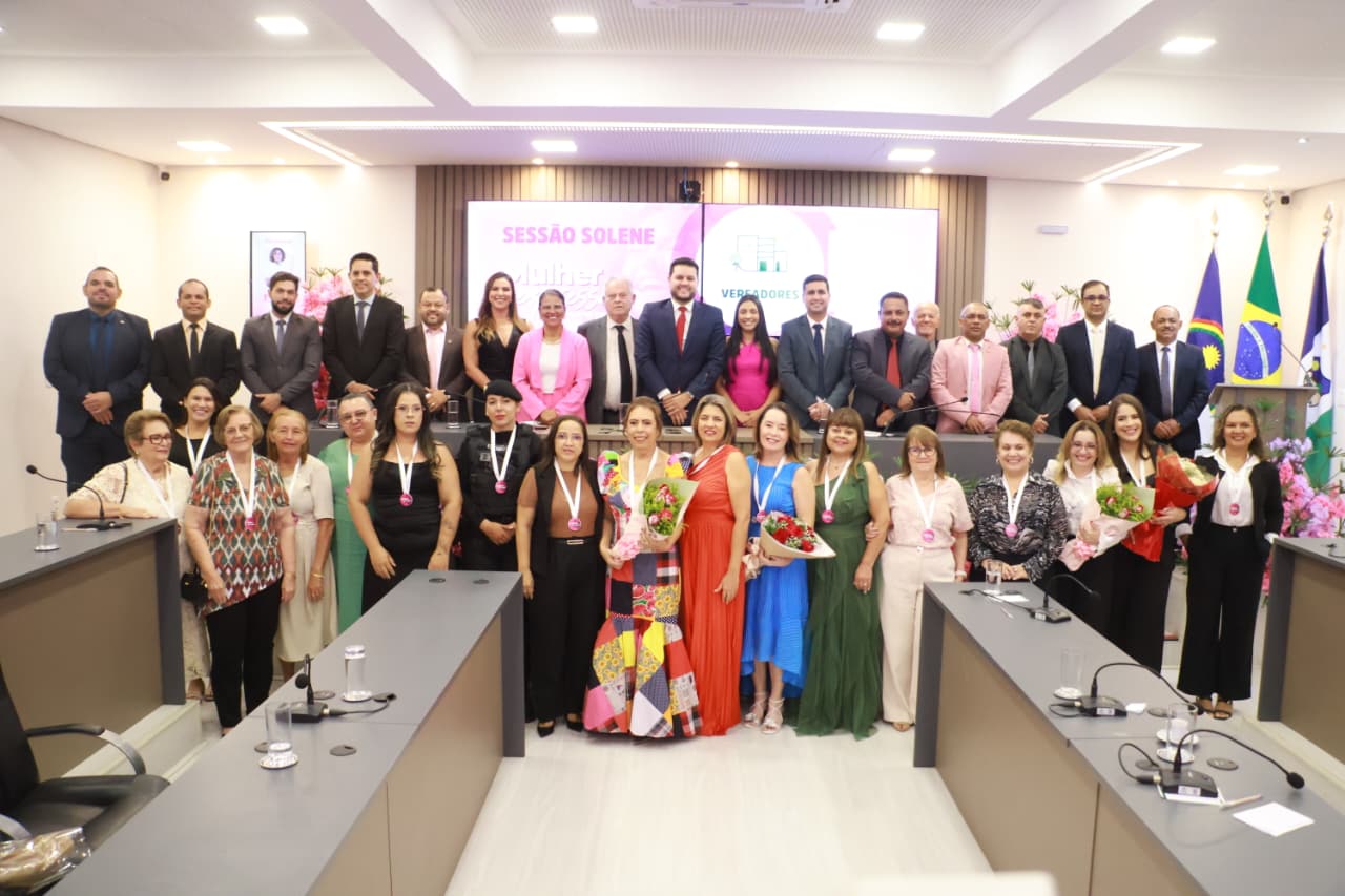 Com histórias de superação, Câmara de Vereadores homenageia mulheres que contribuíram para o desenvolvimento de Santa Cruz do Capibaribe
