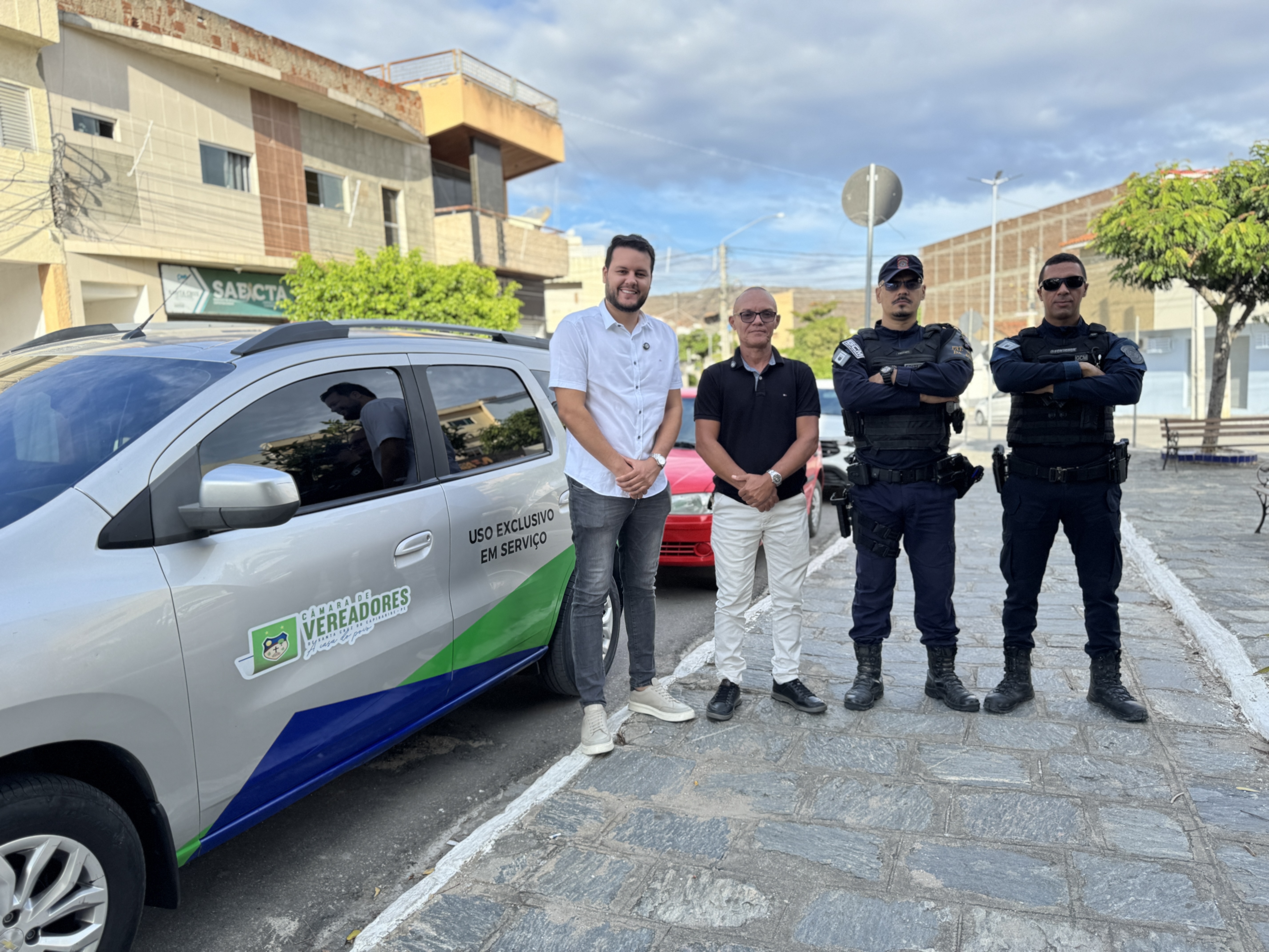 Durante a Operação Carnaval, Câmara de Vereadores de Santa Cruz do Capibaribe concede veículo institucional para a Defesa Social