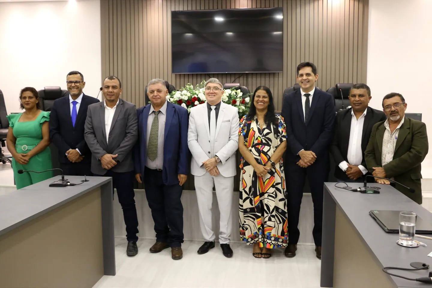 Mesa Diretora da Câmara de Santa Cruz do Capibaribe toma posse