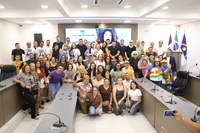 Plebiscito aprova renomeação do Teatro Municipal para Avani Lopes Feitosa